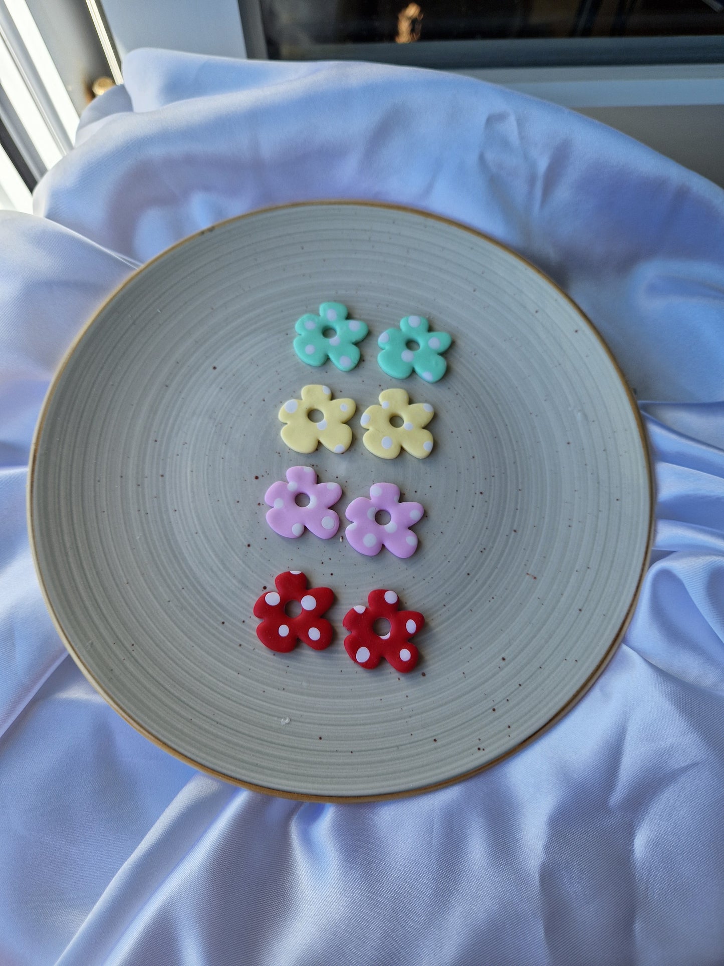 (DESTOCKAGE -30%) Pampilles petit pois mates (sans créoles)