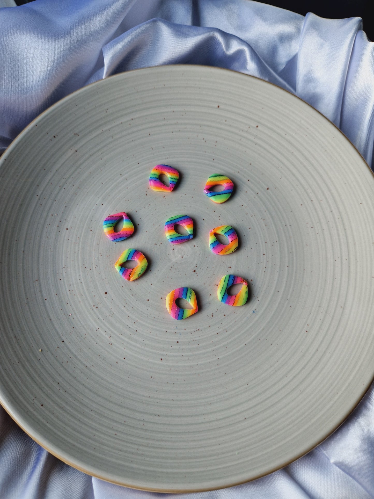 Minies pampilles Rainbow 🌈 (sans créoles.