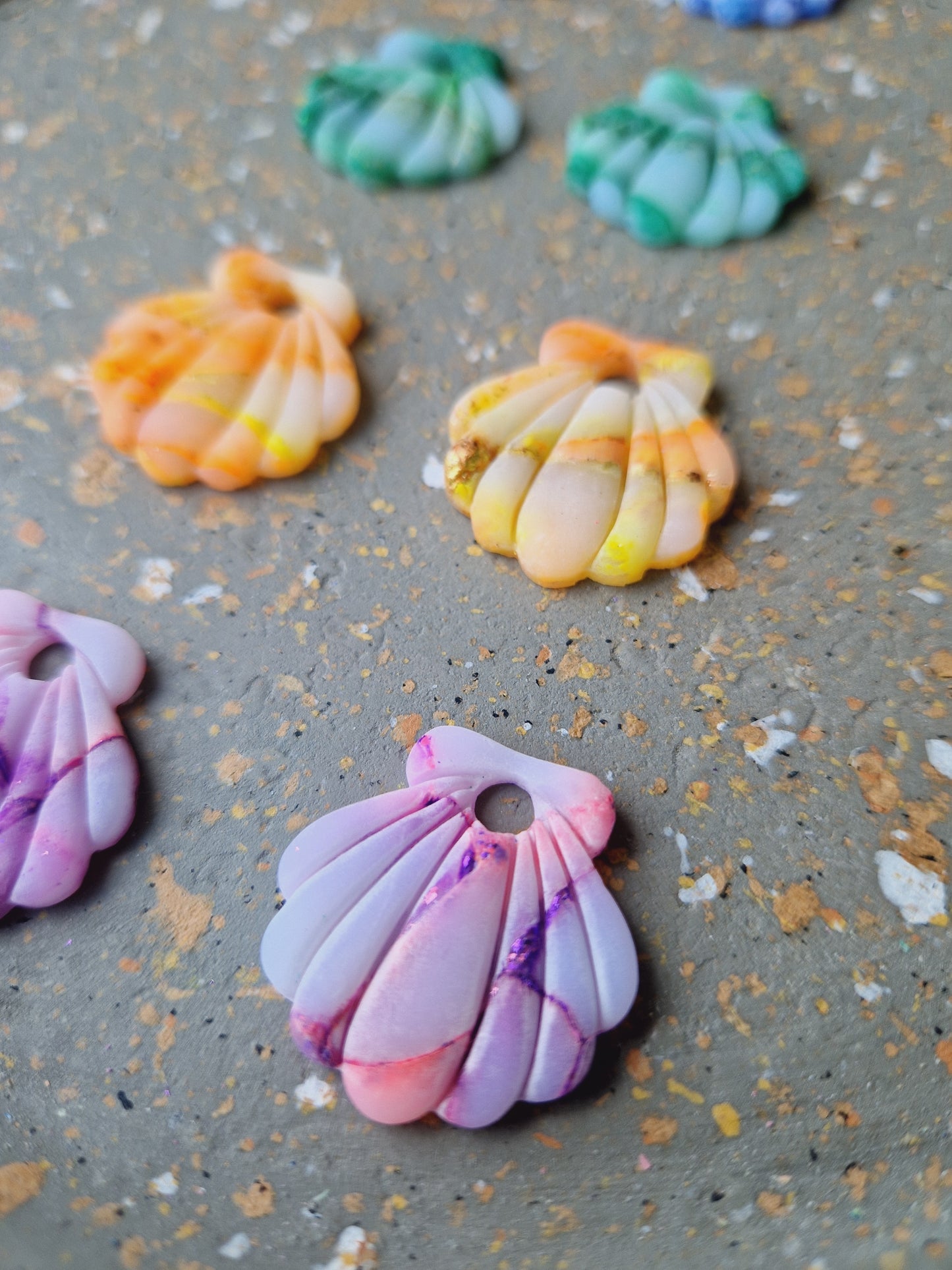 Pampilles "effet marbré" mates (sans créoles) 💙💚🧡🩷.