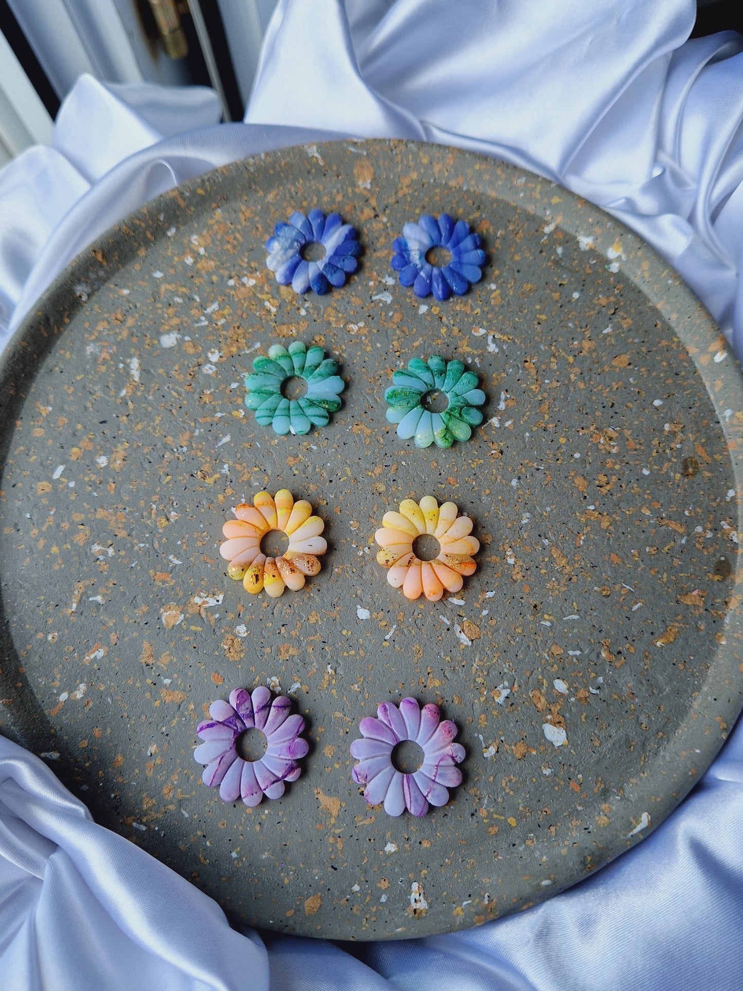 Pampilles "effet marbré" mates (sans créoles) 💙💚🧡🩷.