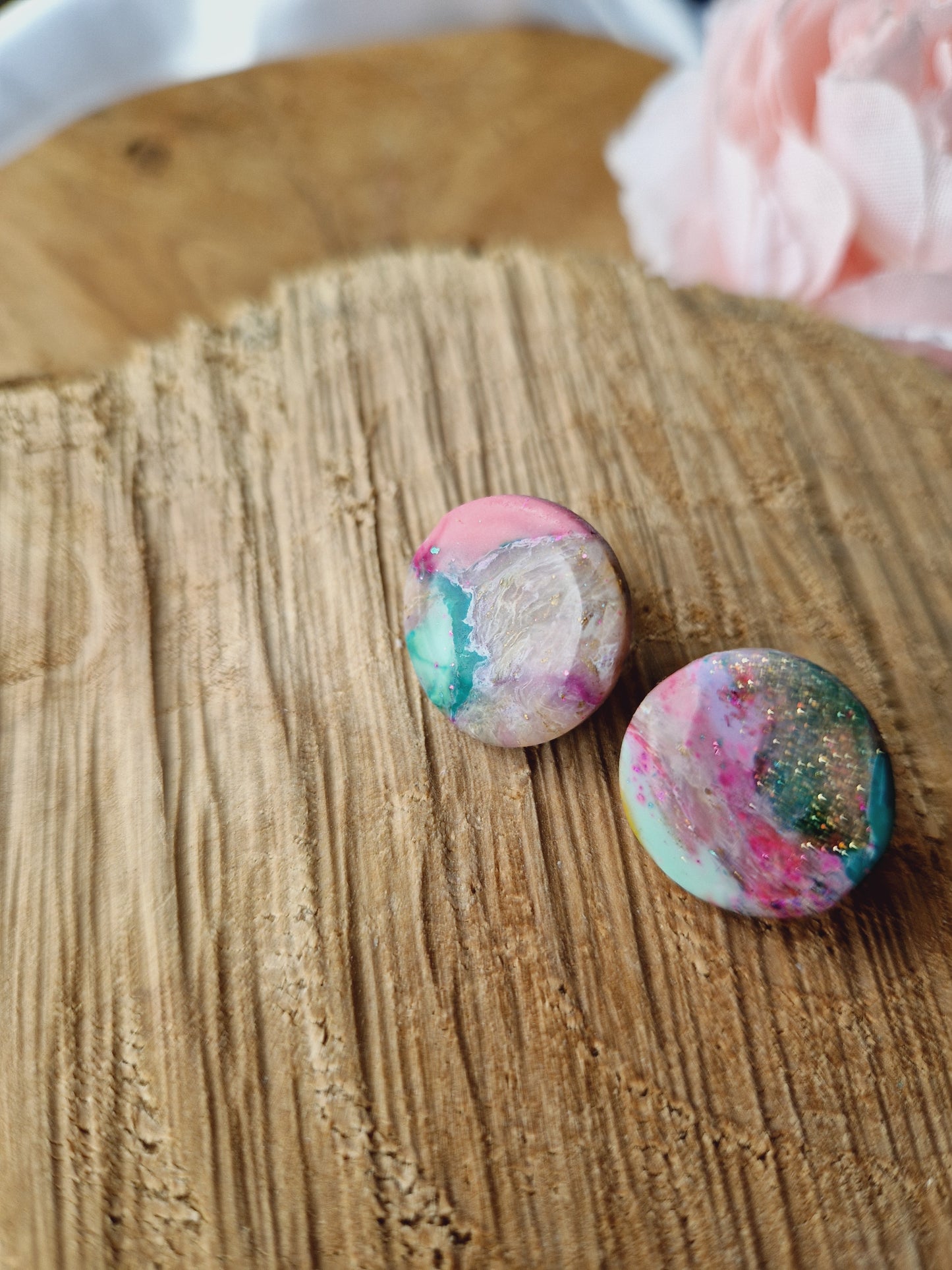 Boucles rondes.
