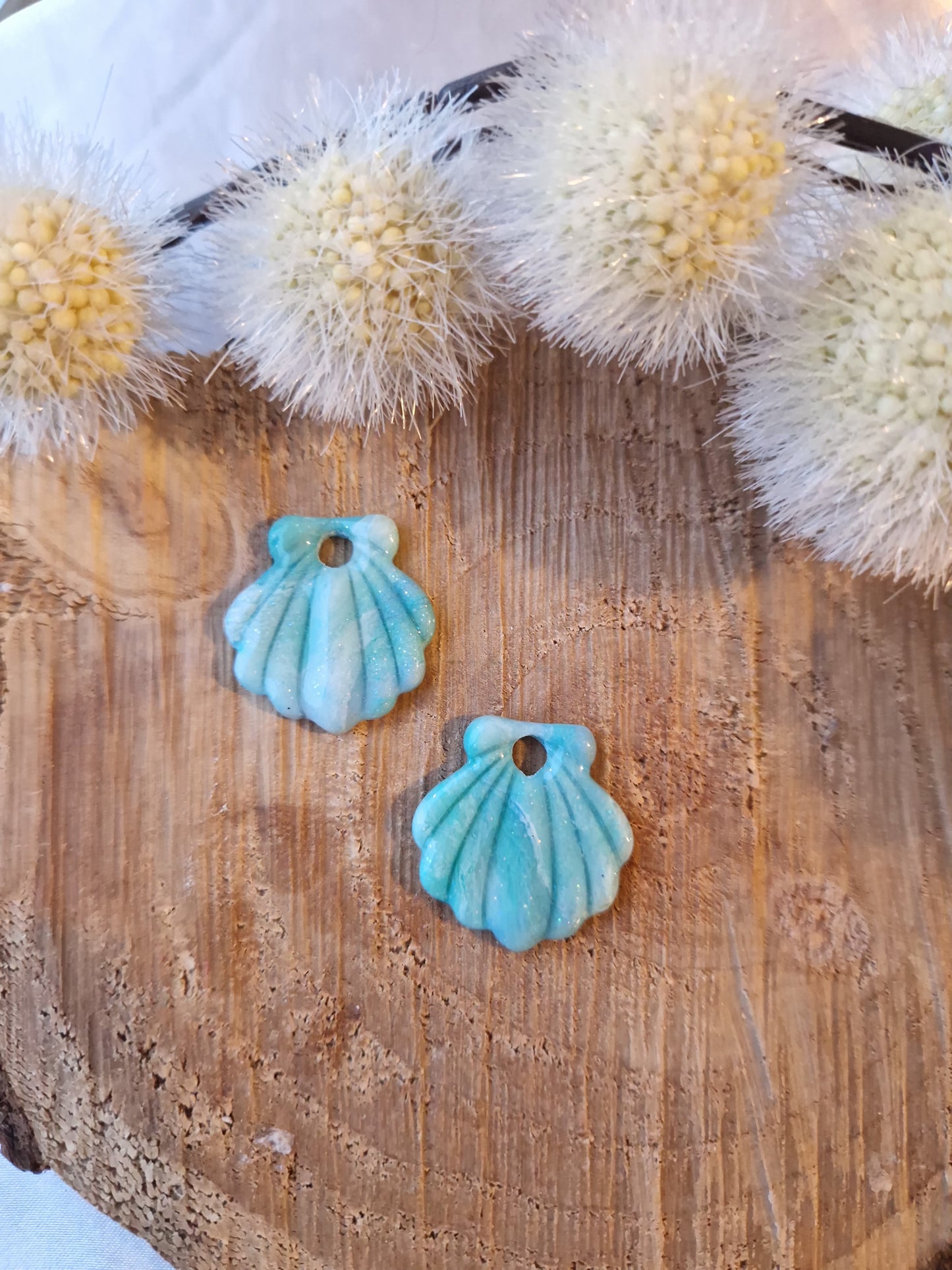 Pampilles "Coquillages 🐚" 🩵 (sans créoles) finition brillantes.