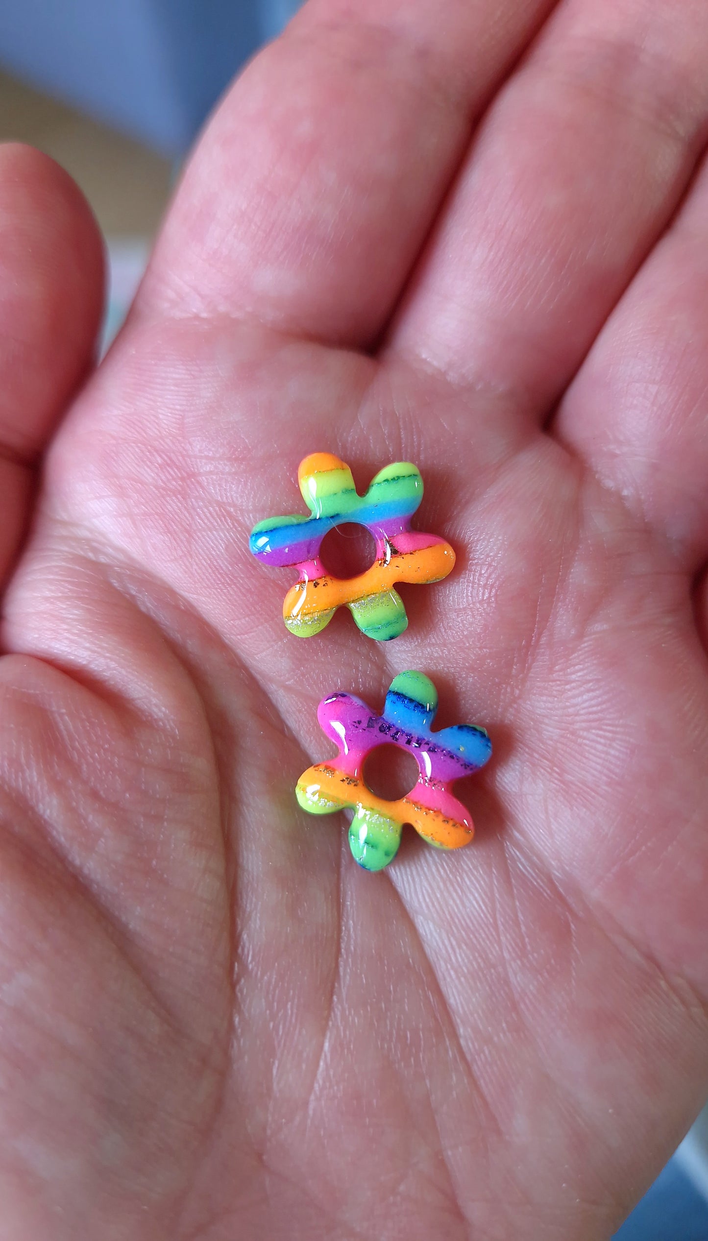 Minies pampilles Rainbow 🌈 (vendues sans créoles).