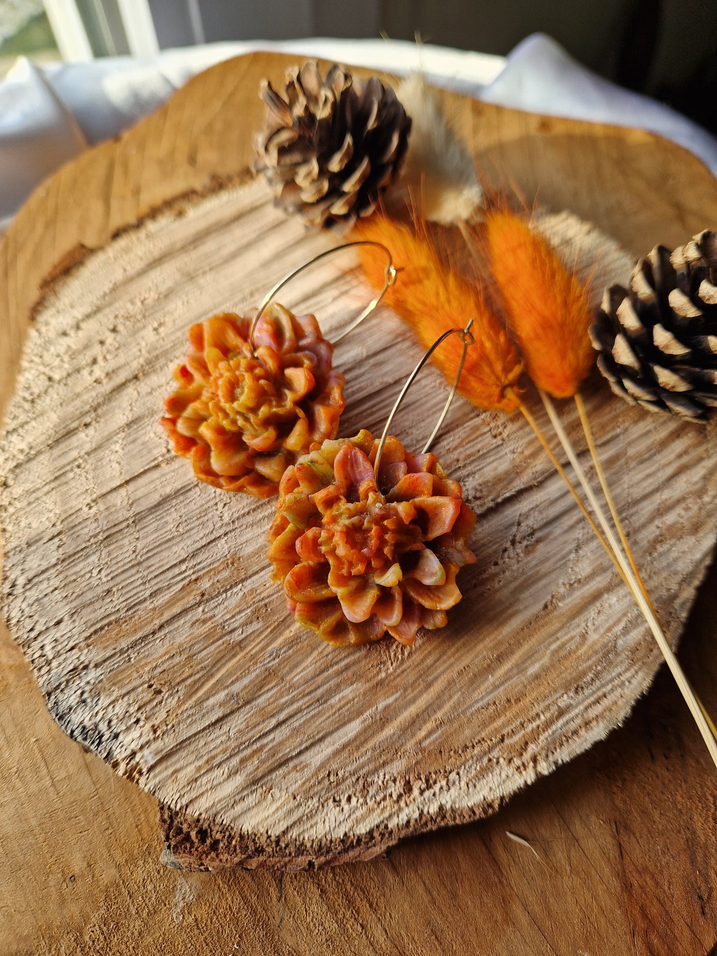 Boucles fleur chrysanthème.