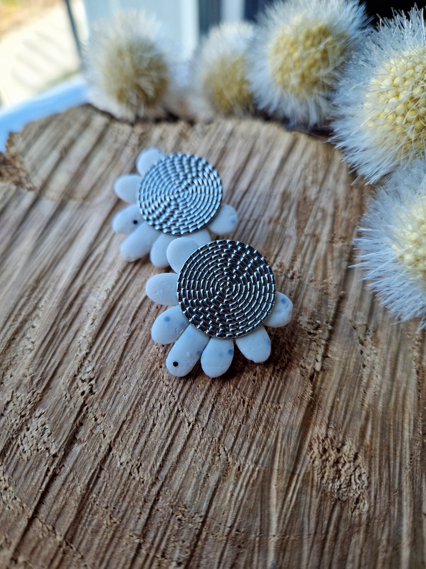 Boucles "Fanny" granit Blanc argent.