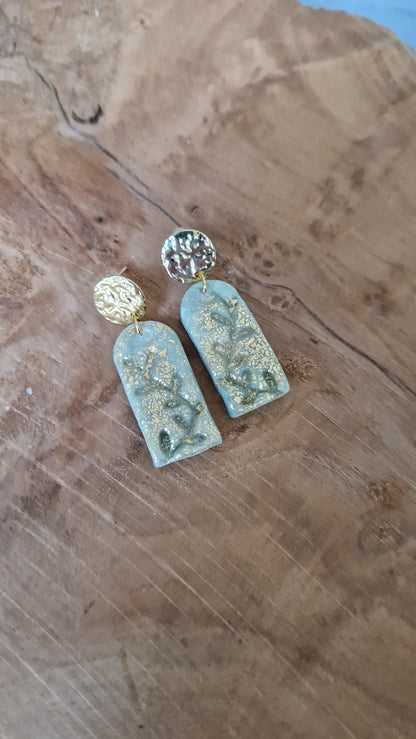 Boucles Anne.