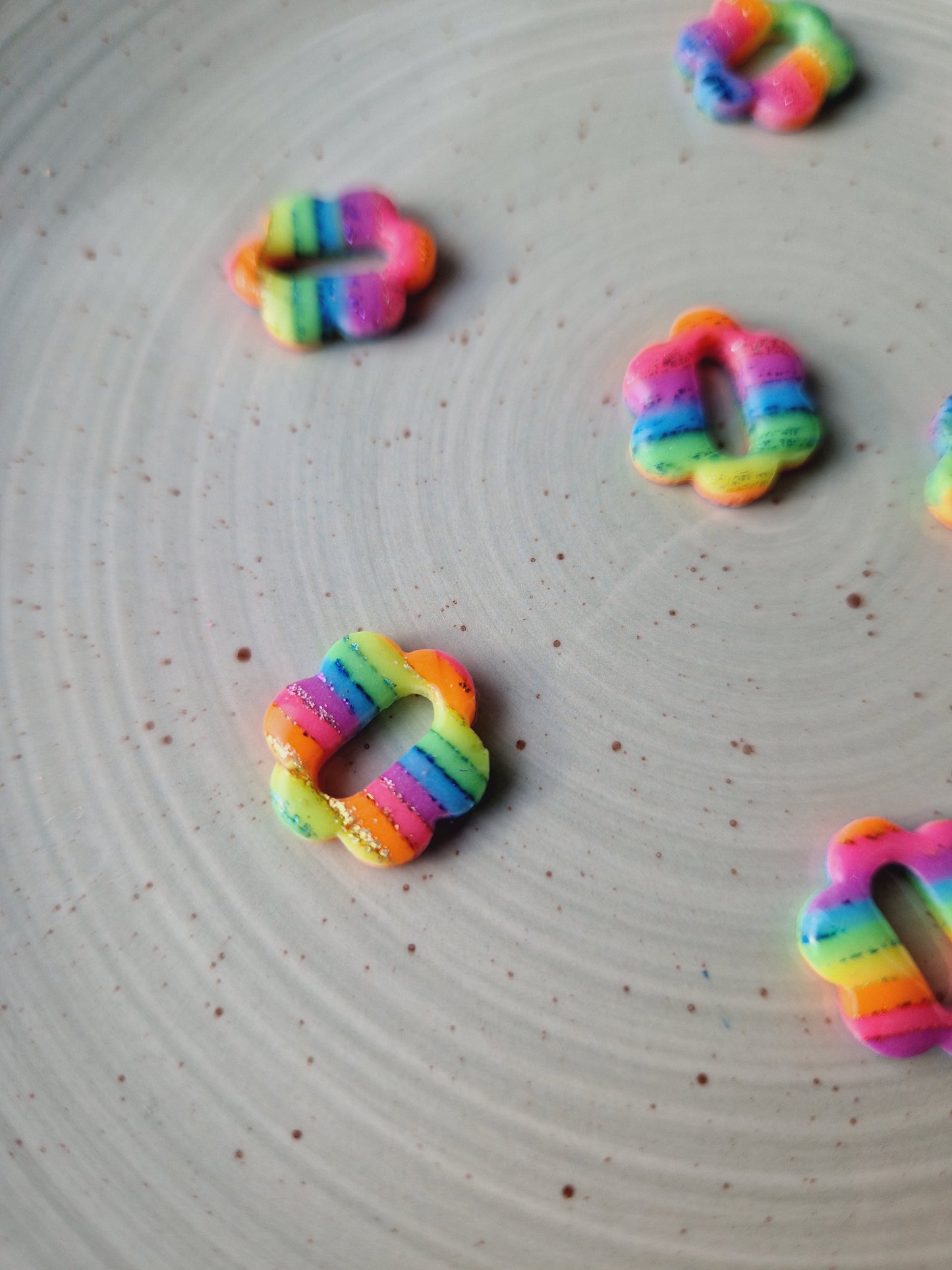 Minies pampilles Rainbow 🌈 (sans créoles.