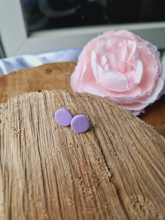 Minies puces rondes lilas.