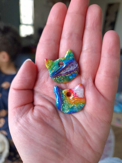 Pampilles pierre d'agate Rainbow 🌈  finition brillante (sans créoles).