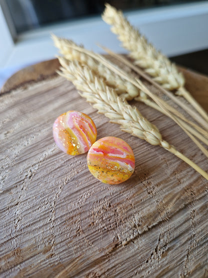 Puces 2 cm.