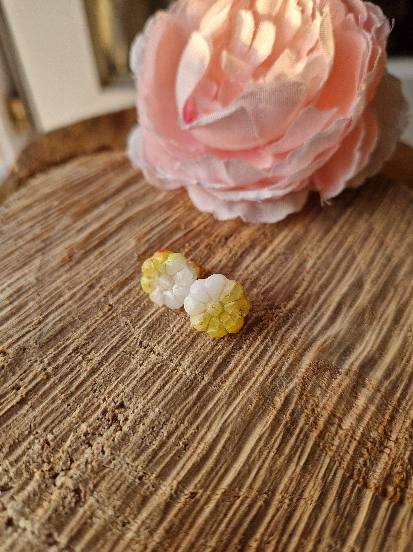 Puces fleurs 🧡💛