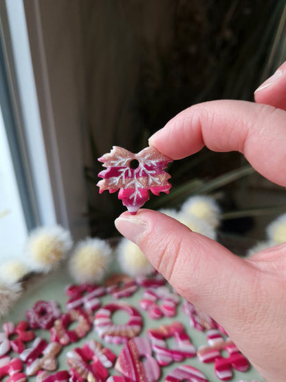 Pampilles "Framboise givrée 💓" finition brillante (sans créoles).