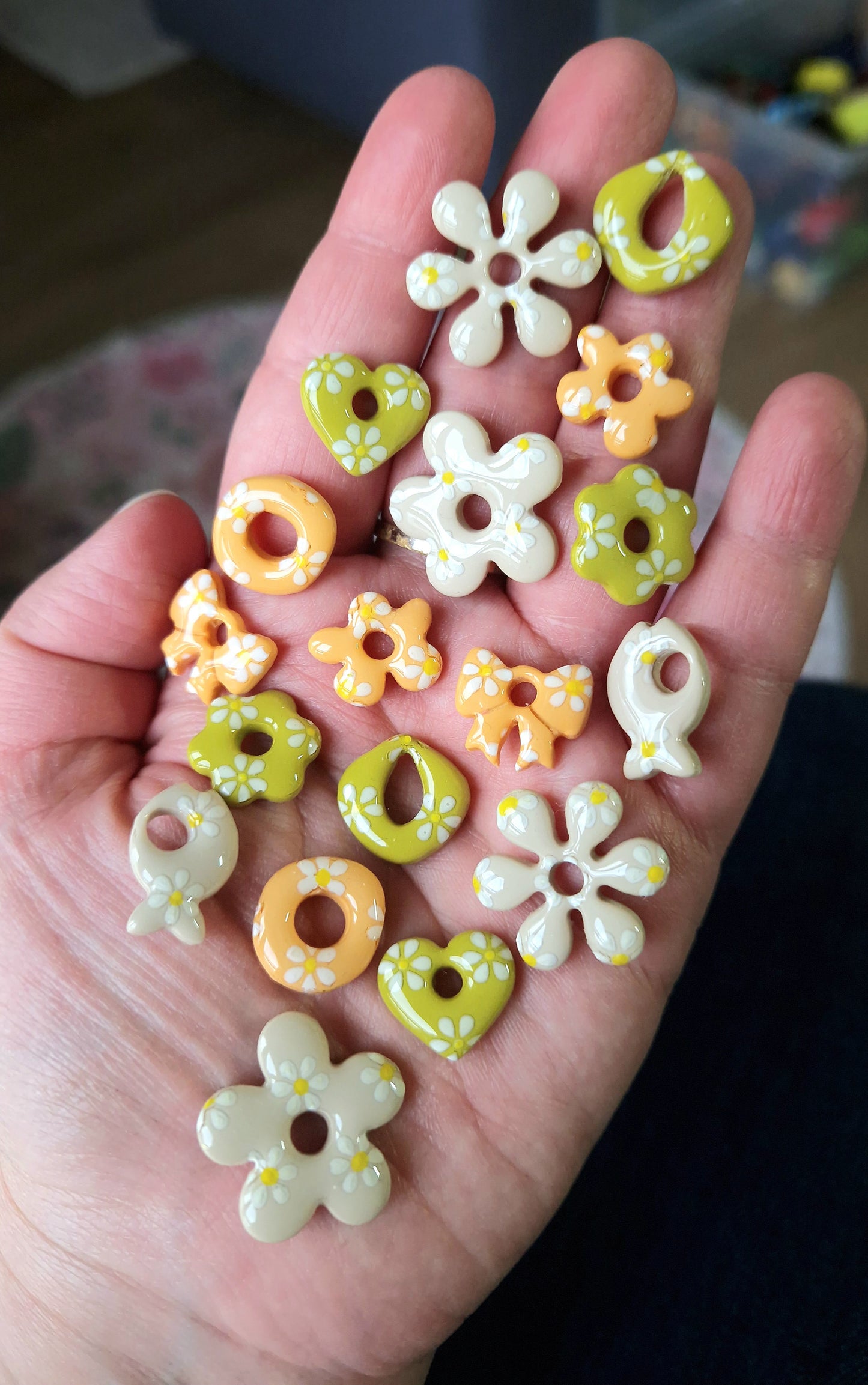 Minies pampilles "Petites fleurs 🌸" (sans créoles) finition brillante.