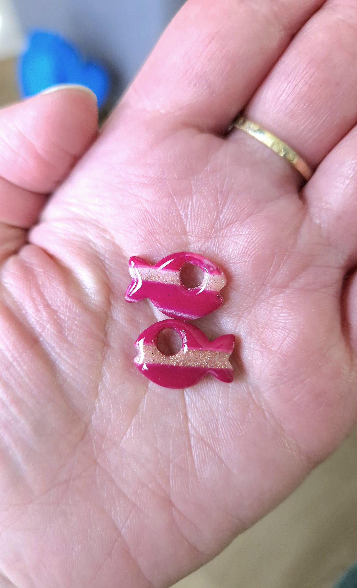 Minies pampilles "Framboise givrée 💕" (sans créoles) finition brillante.