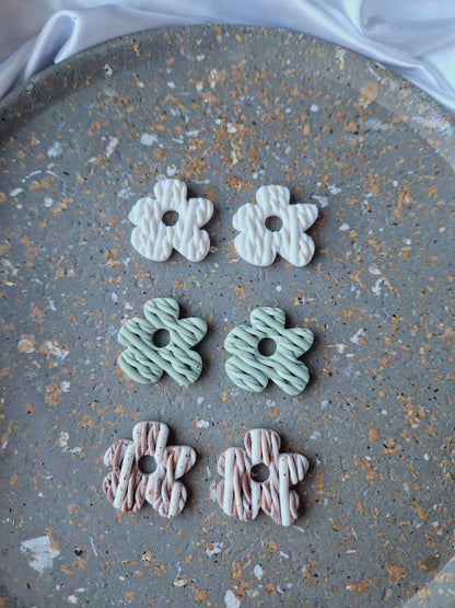Pampilles effet mailles 🧶 mates.(sans créoles).
