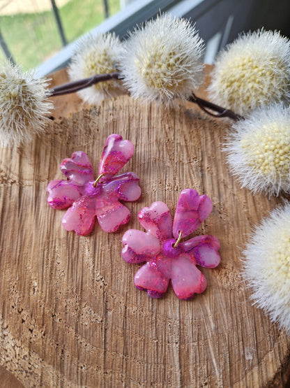 Boucles "Fleurs pétale " marbrées 🩷💜 (réservée à Claire).