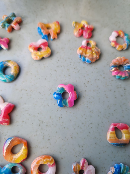 Minies pampilles effet pierre d'agate Rainbow 🌈 finition brillantes (sans créoles)