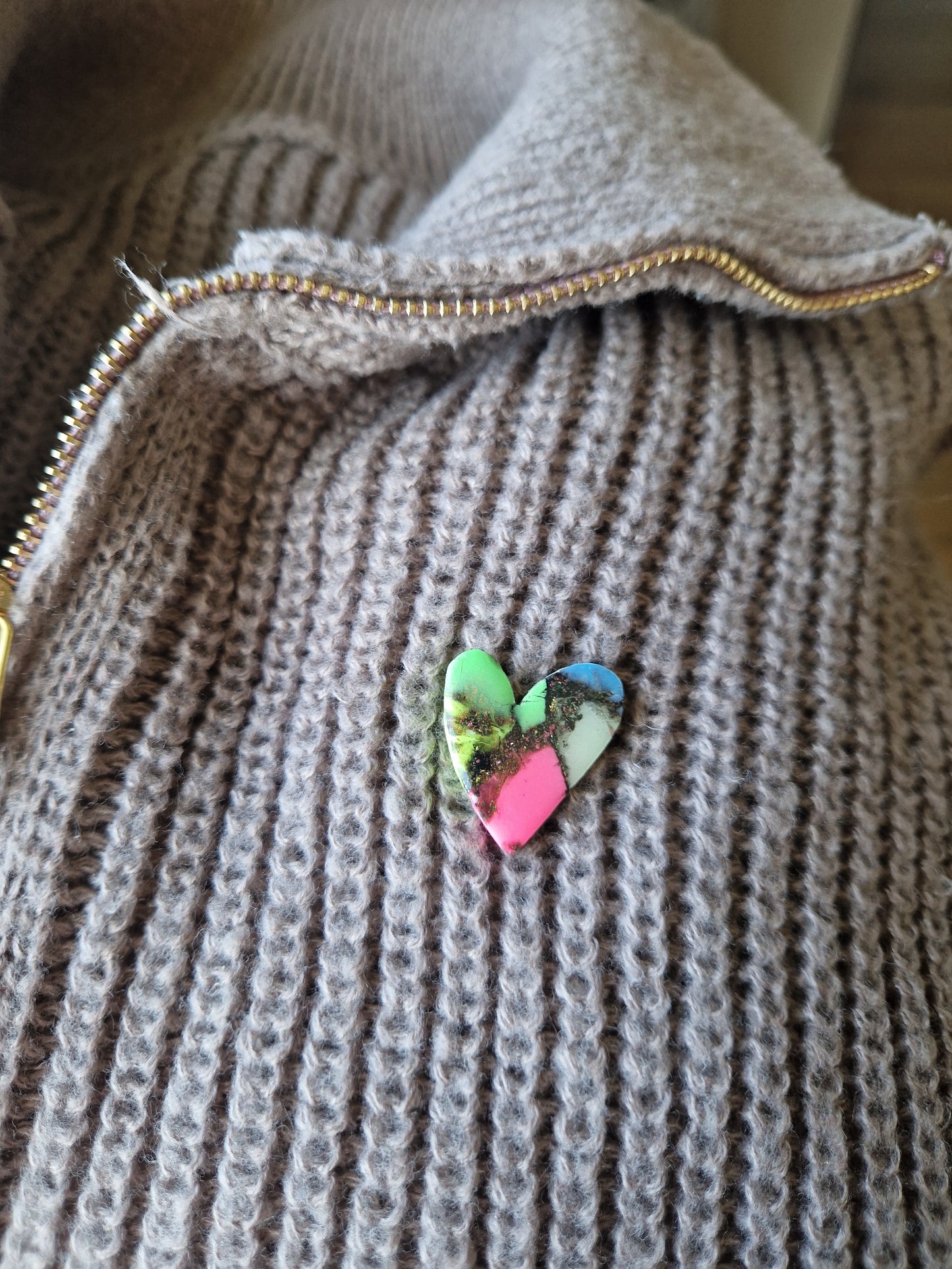 Pin's cœur "Néon & Black "