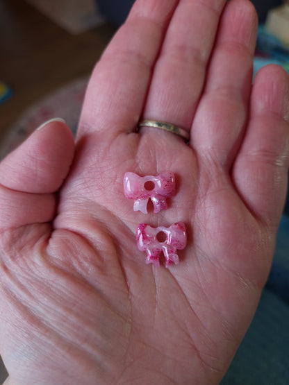 Minies pampilles "La vie en Rose 🩷" (sans créoles) finition brillante.