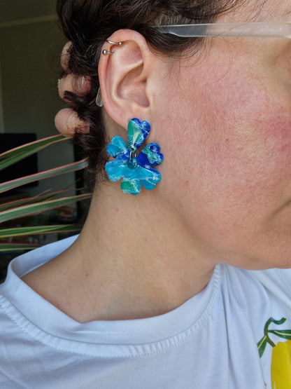 Boucles "Fleurs pétale 🌸" Lagon.