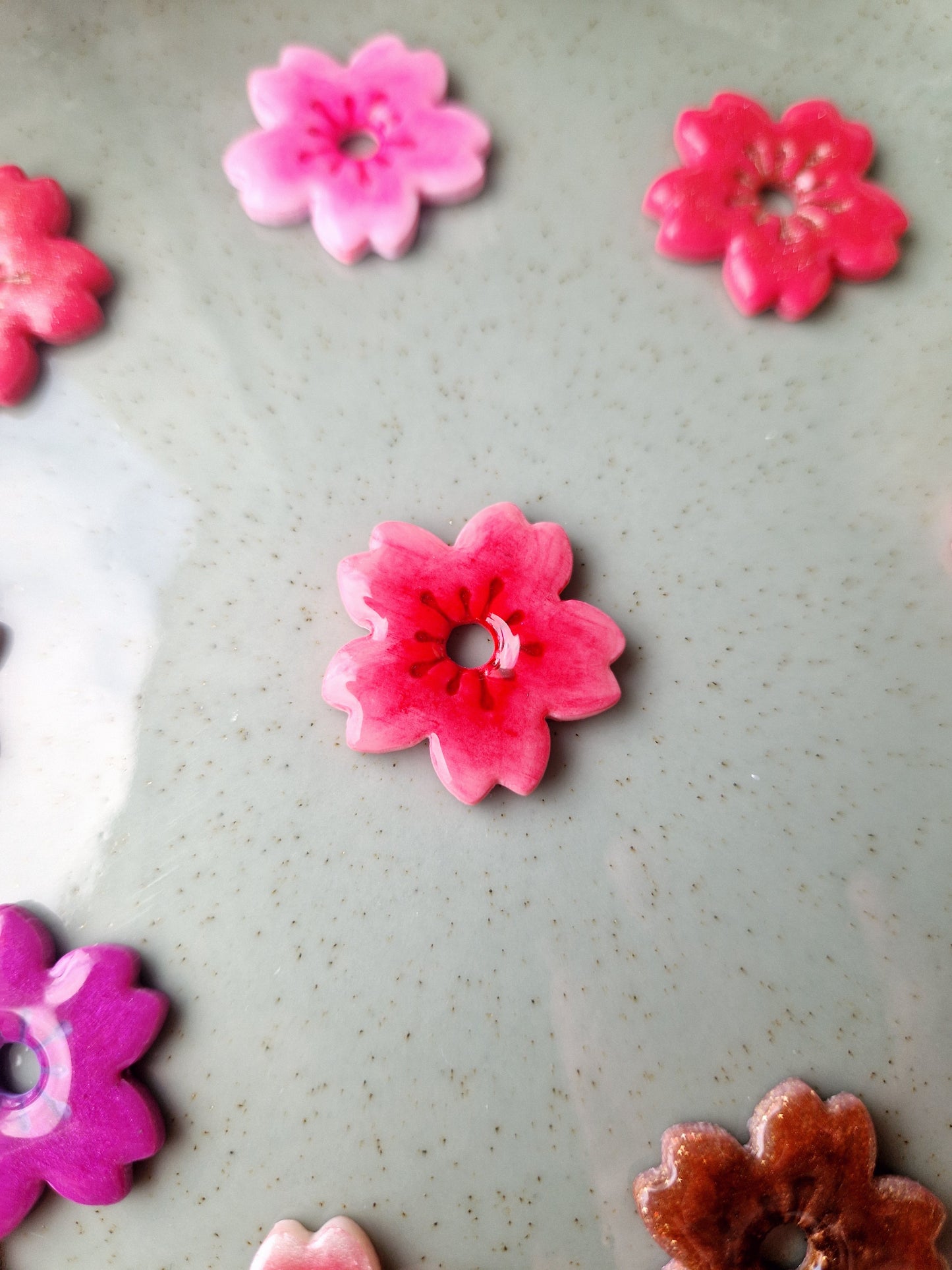 Pampilles "Fleurs de Cerisier 🌸" finition brillante (sans créoles).