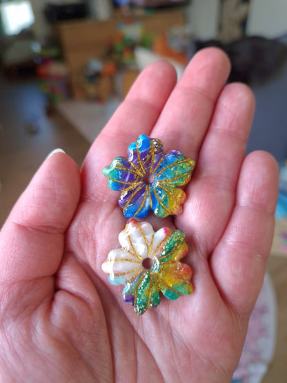 Pampilles pierre d'agate Rainbow 🌈  finition brillante (sans créoles).