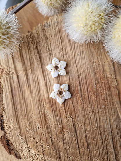 Pampilles "Fleurs de Noël" petites (sans créoles) blanc et or 🤍💛